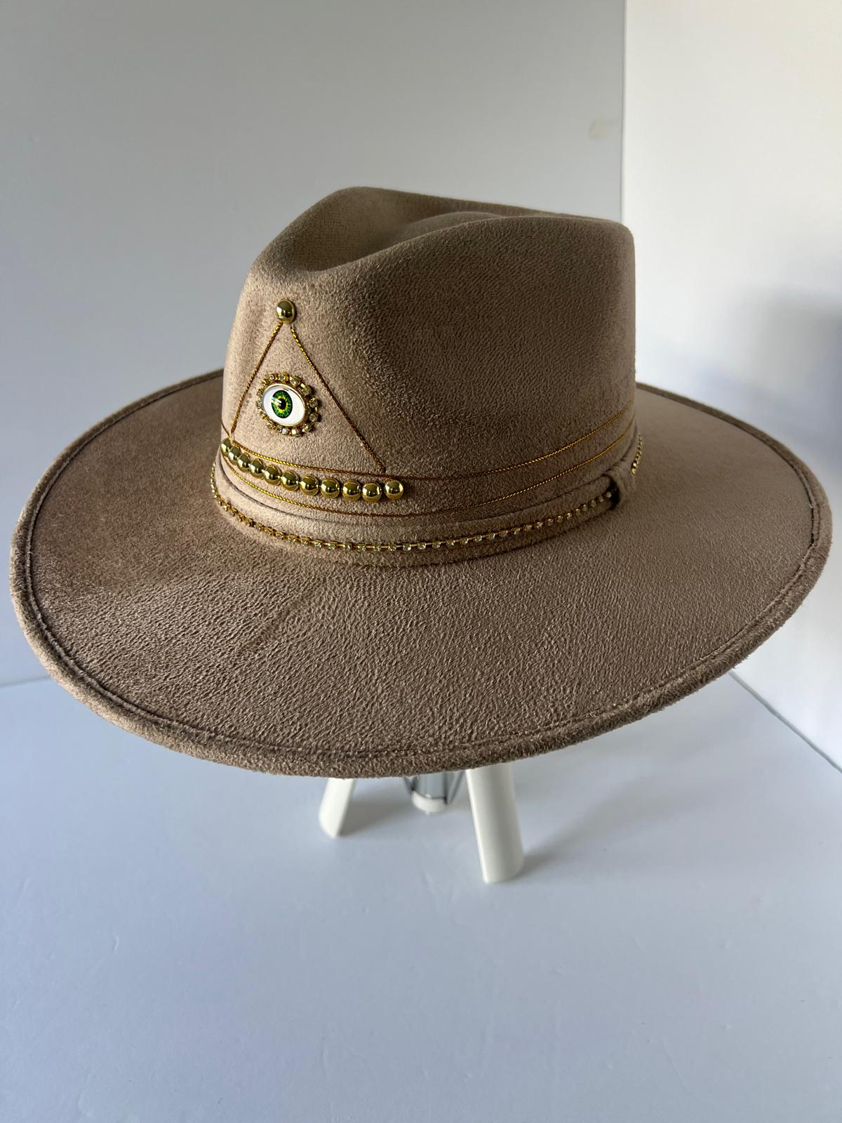 BRAVO VALLEY - HAT